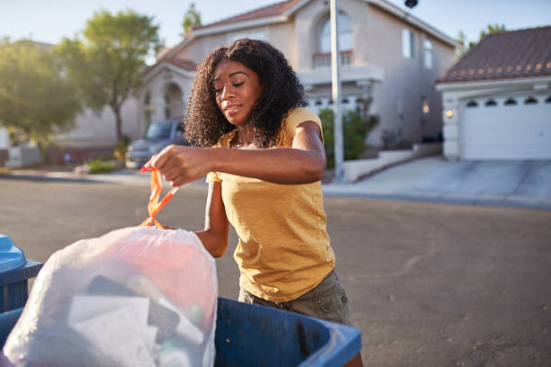 Best Garage Cleanout Services  in Cashmere, WA